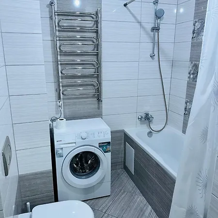 жд залізнична 34 Street Apartment Lemberg